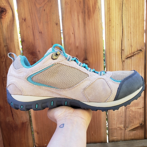Columbia Women’s Hiking Trail Waterproof Shoes Wide/Large - Picture 3 of 13